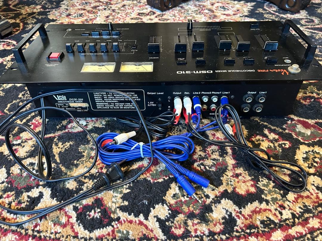 Vesta FIRE DSM-310 DJミキサー