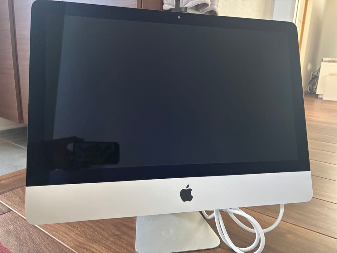 iMac21.5インチ（MNDY2J/A）