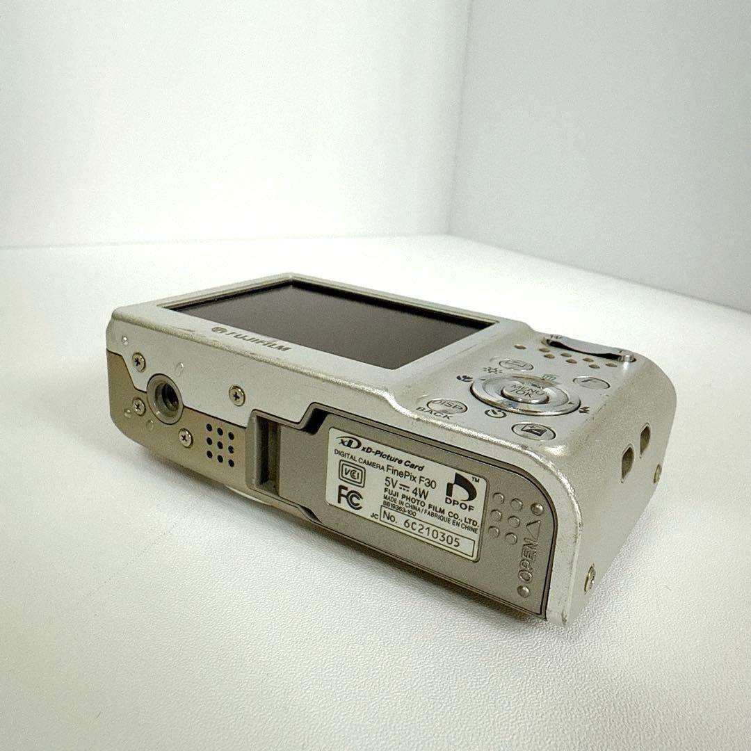【動作確認済み】フジフィルム FinePix F30 シルバー コンデジ
