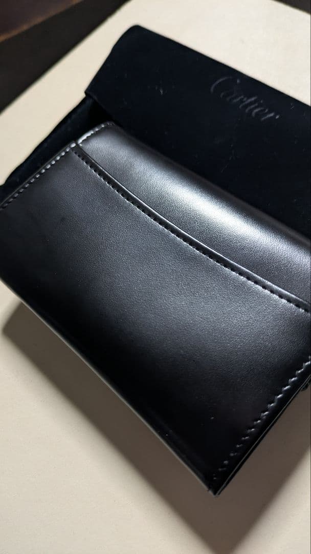 ほぼ未使用 カルティエ 名刺入れ L3000745