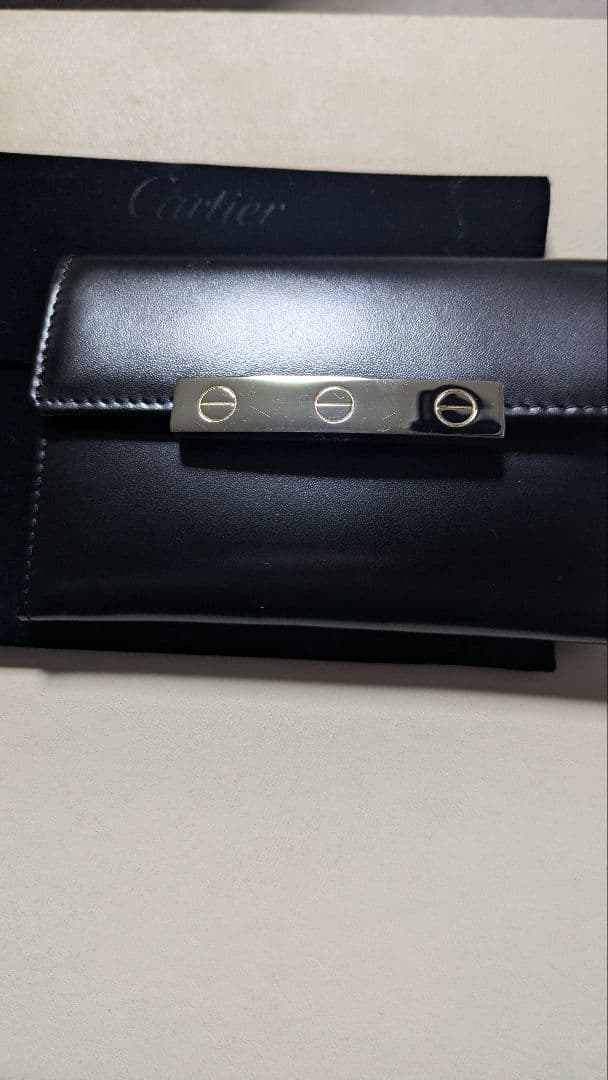 ほぼ未使用 カルティエ 名刺入れ L3000745
