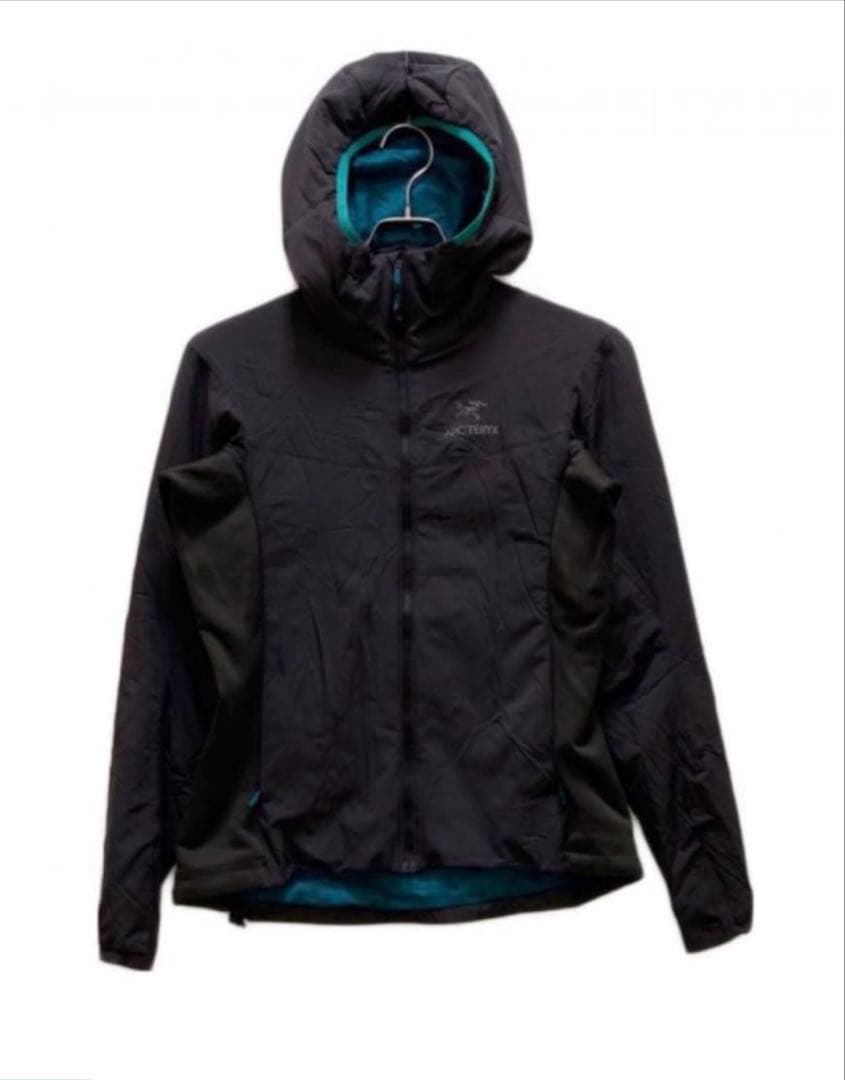 せ*い様 ARC'TERYX atom LT フーディ M