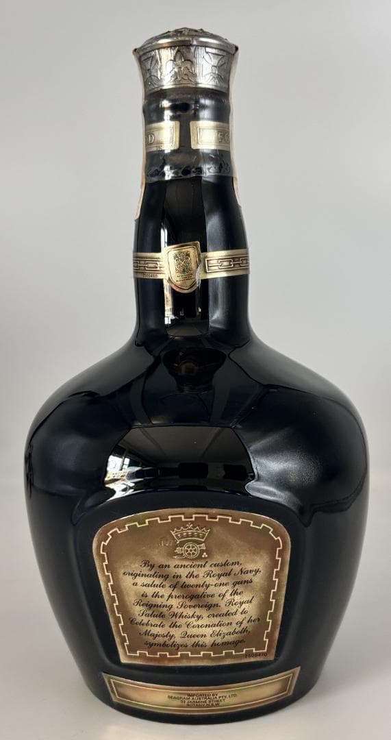 シーバスリーガル ロイヤルサルート21年 スコッチウイスキー 750ml 箱なし