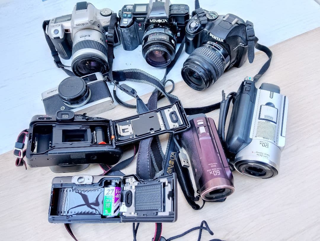 Canon Autoboy Luna などまとめて売り8台ジャンク(よ25)