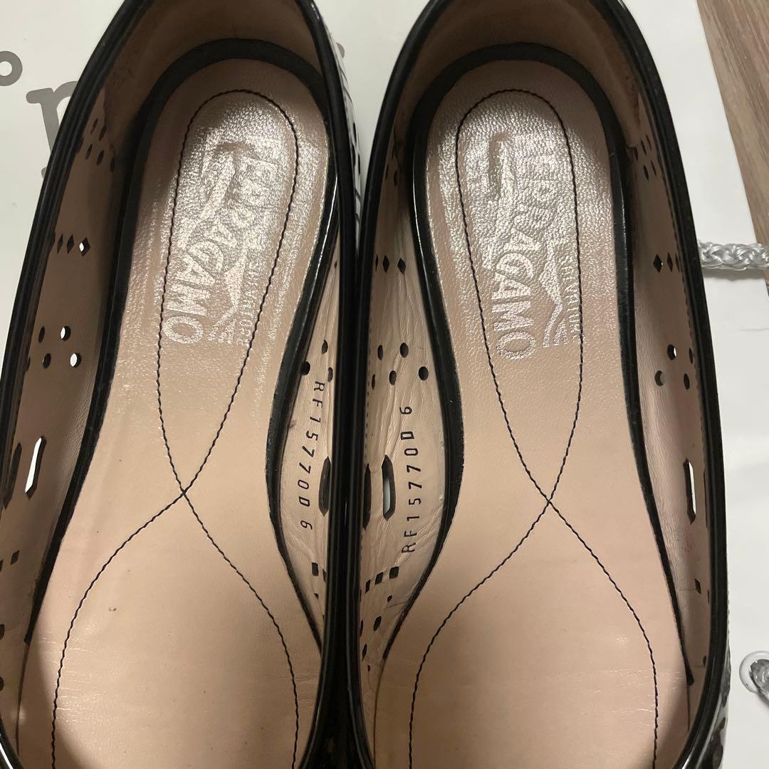 い*ご様 サルバトーレフェラガモ　リボン　フラットシューズ　23cm サイズ6