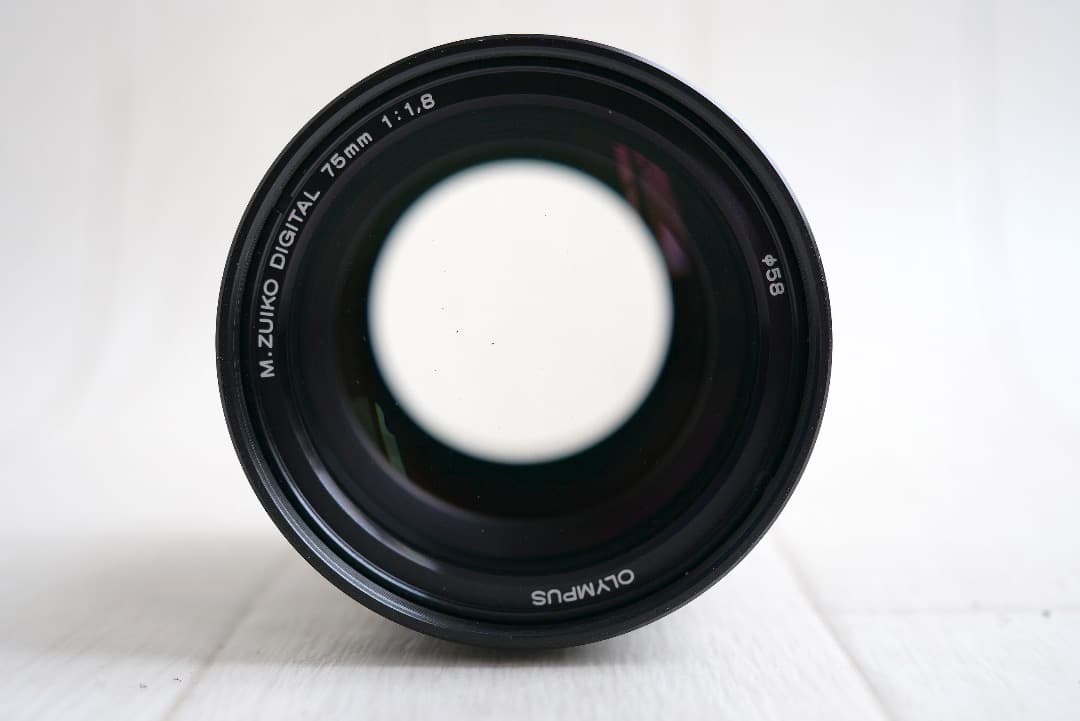 レンズ(単焦点) OLYMPUS M.ZUIKO DIGITAL 75mm f1.8/LH-61F