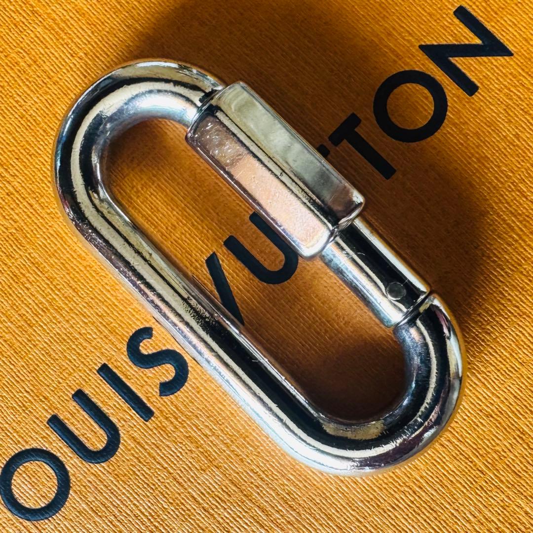 LOUIS VUITTON ポルトクレ LVシャープ キーホルダー チャーム極美