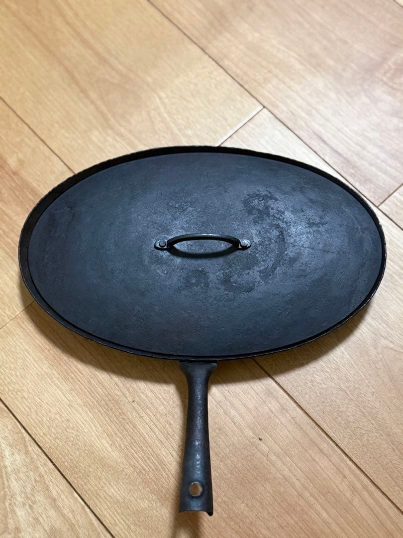 成田理俊　フライパン　オーバル