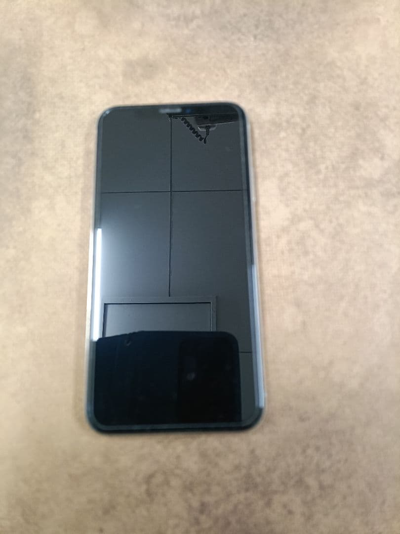 Apple iPhone X シルバー本体256GB