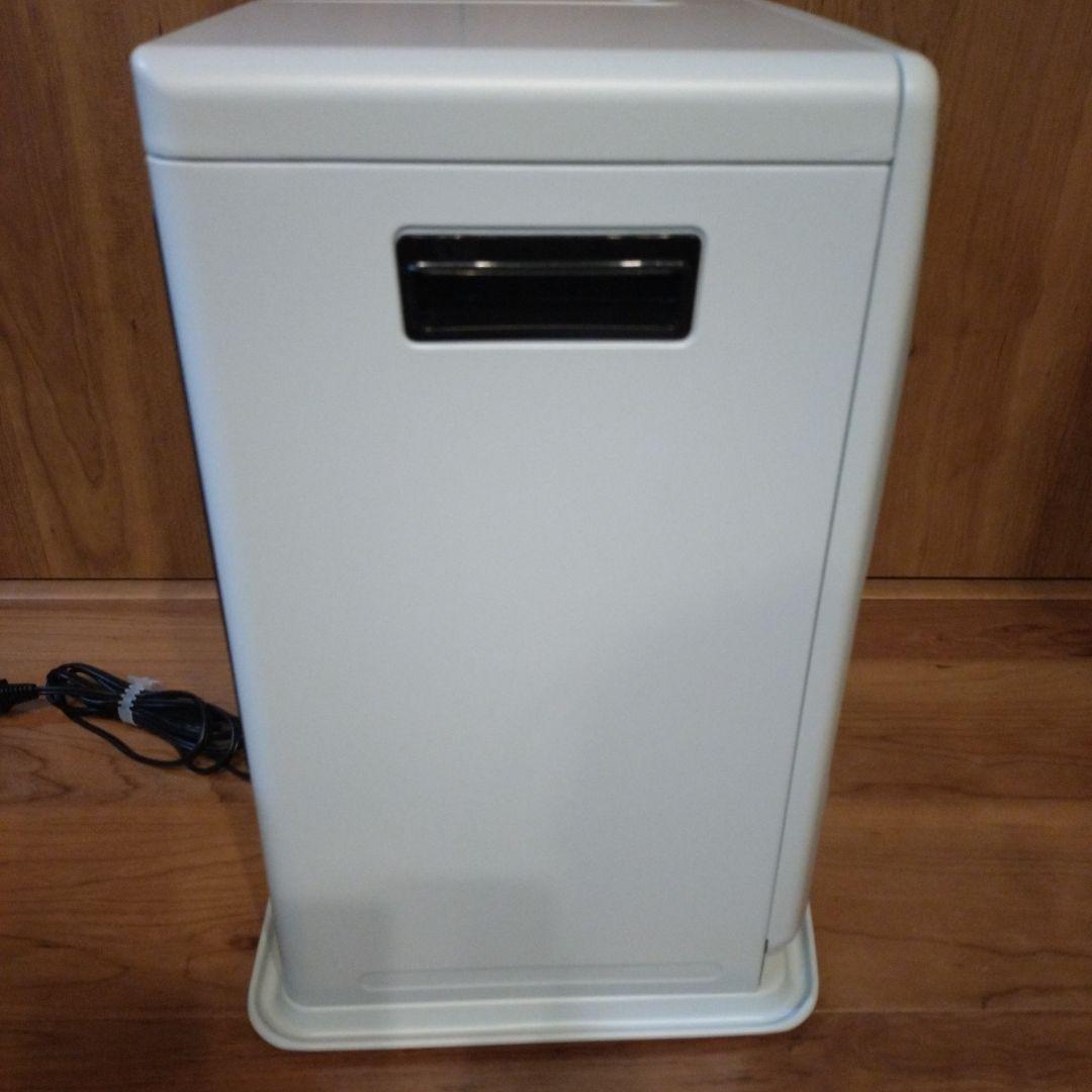 石油ファンヒーター TOYOTOMI LC-321 2021年製