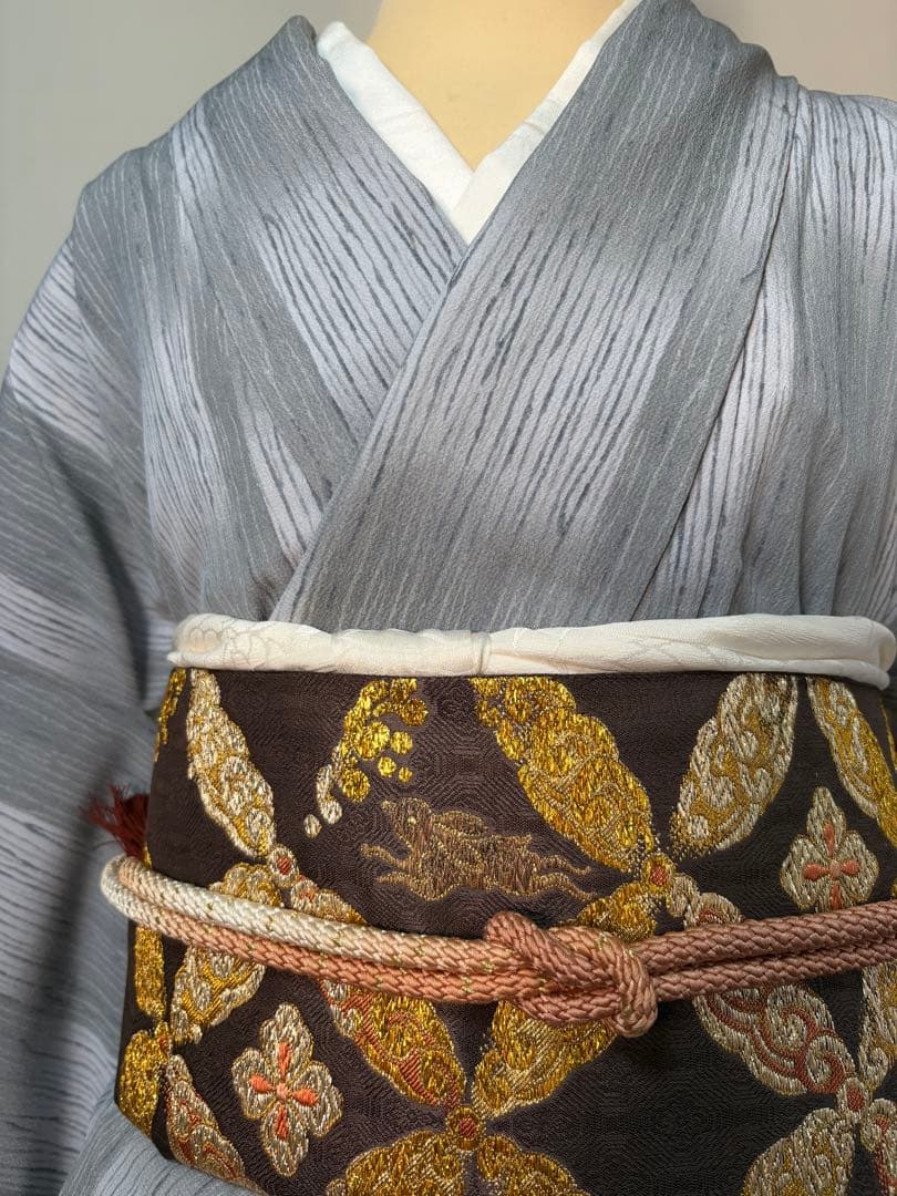 正絹　焦茶色　七宝にうさぎ図　袋帯　450㎝　訪問着、色無地に　金糸