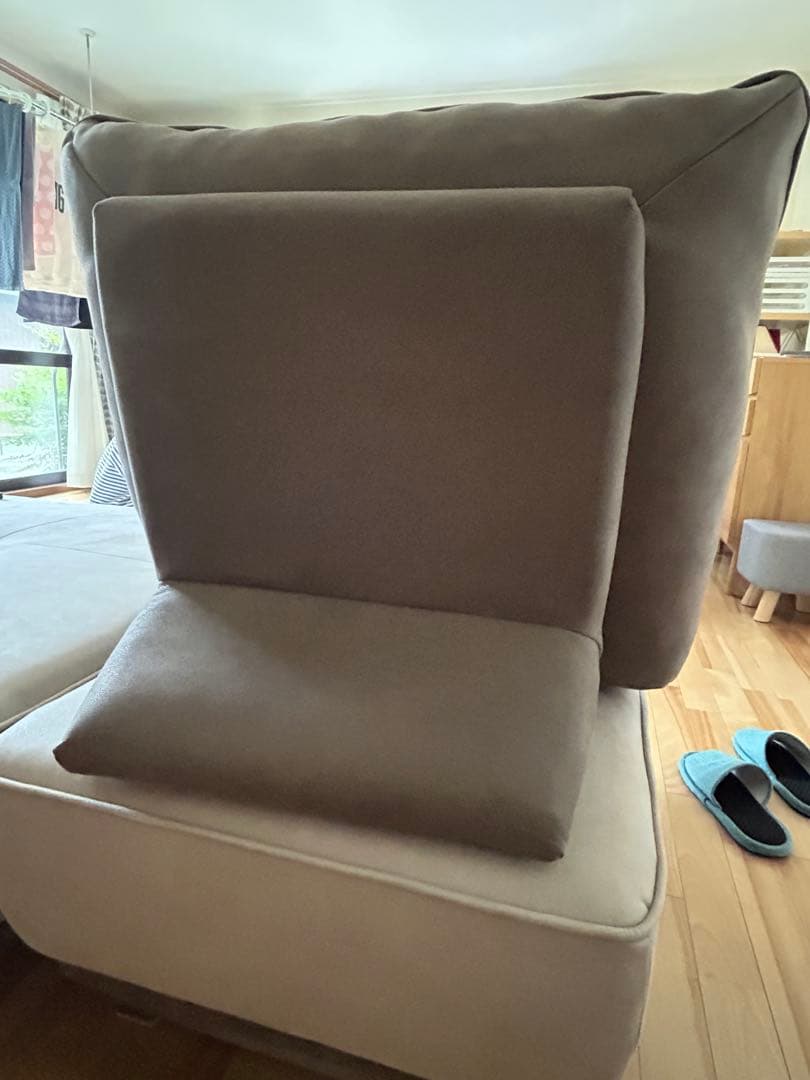 値下げ！アルフレード 背当てクッション 座椅子　ヨーロピアングレー