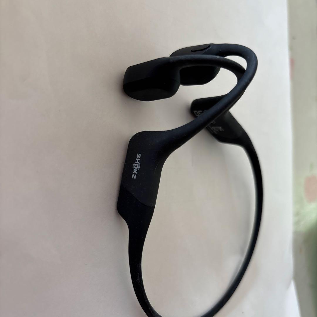 SWAGGER 骨伝導イヤホン IP67