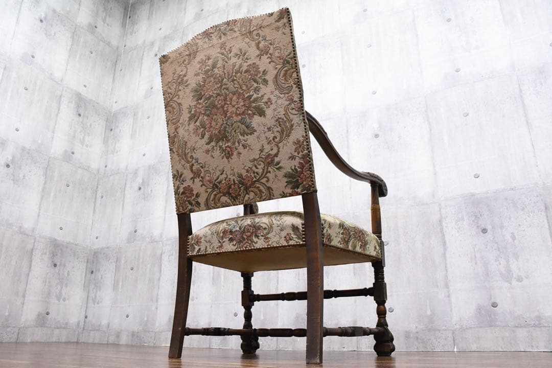 EIC27 英国アンティーク アームチェア オーク無垢材 ゴブラン張り 単鋲打ち