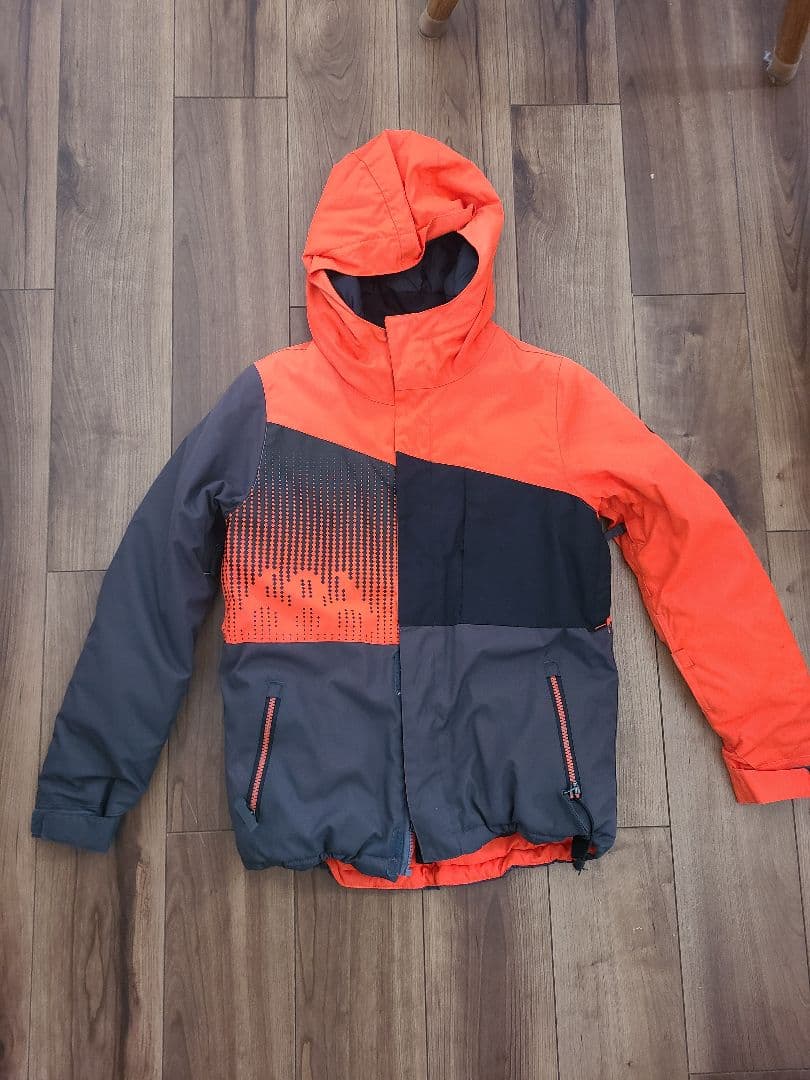 値下げ！子ども用スノーボードウェア　686　130cm　125～135cm