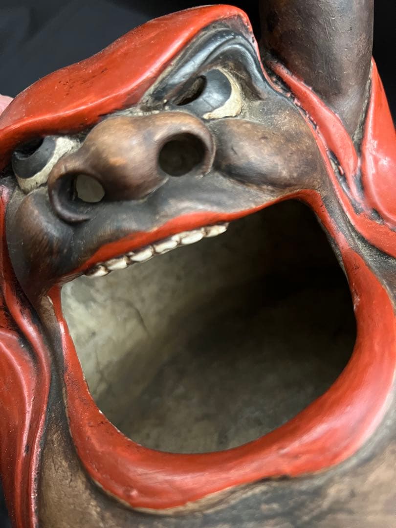 陶器製のダルマの置物　達磨の小物入れ　縁起物　達磨　レトロ