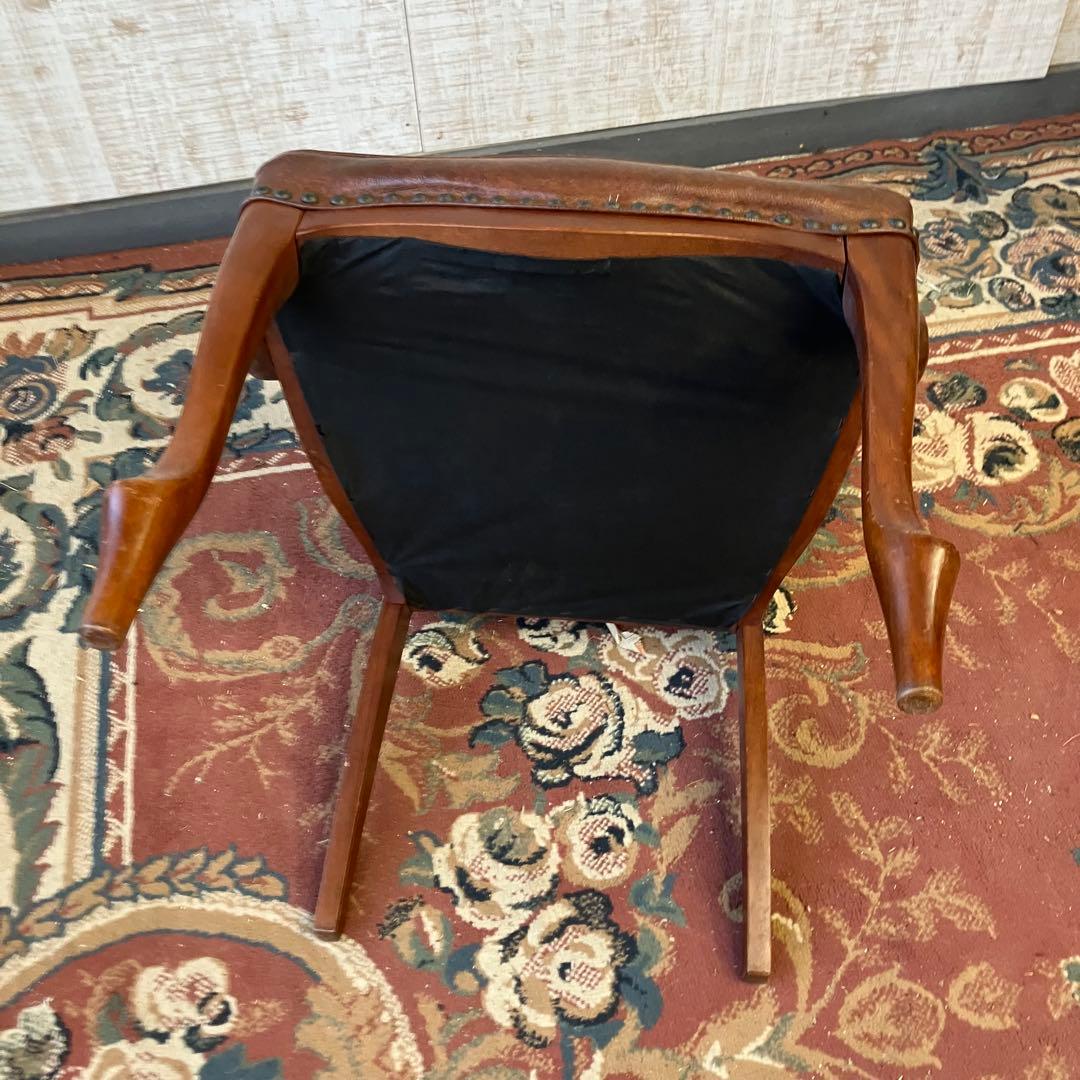 ③北欧レトロ マルニ 木製椅子 鋲打ちダイニングチェア ロビーチェアアームチェア