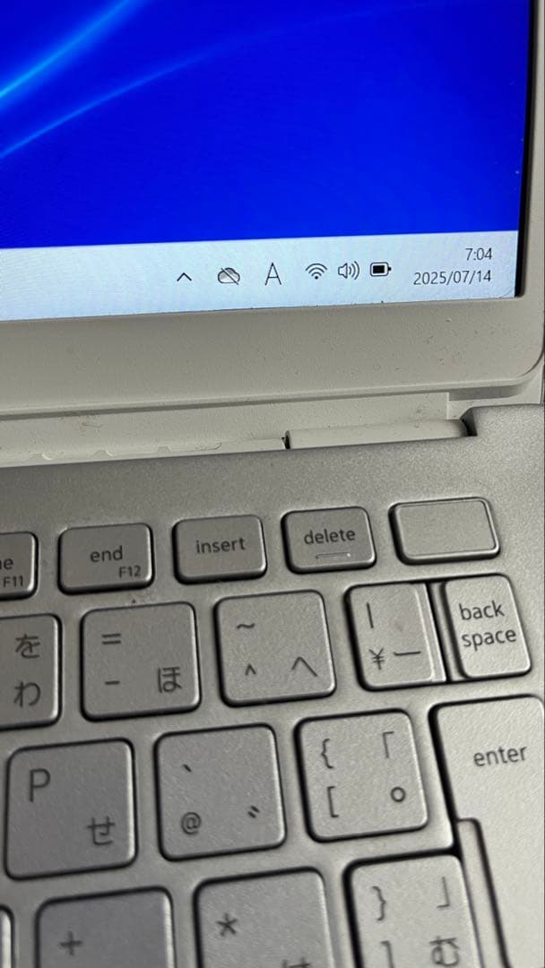 DELL ノートPC Intel Core i7 10th Gen 1TB