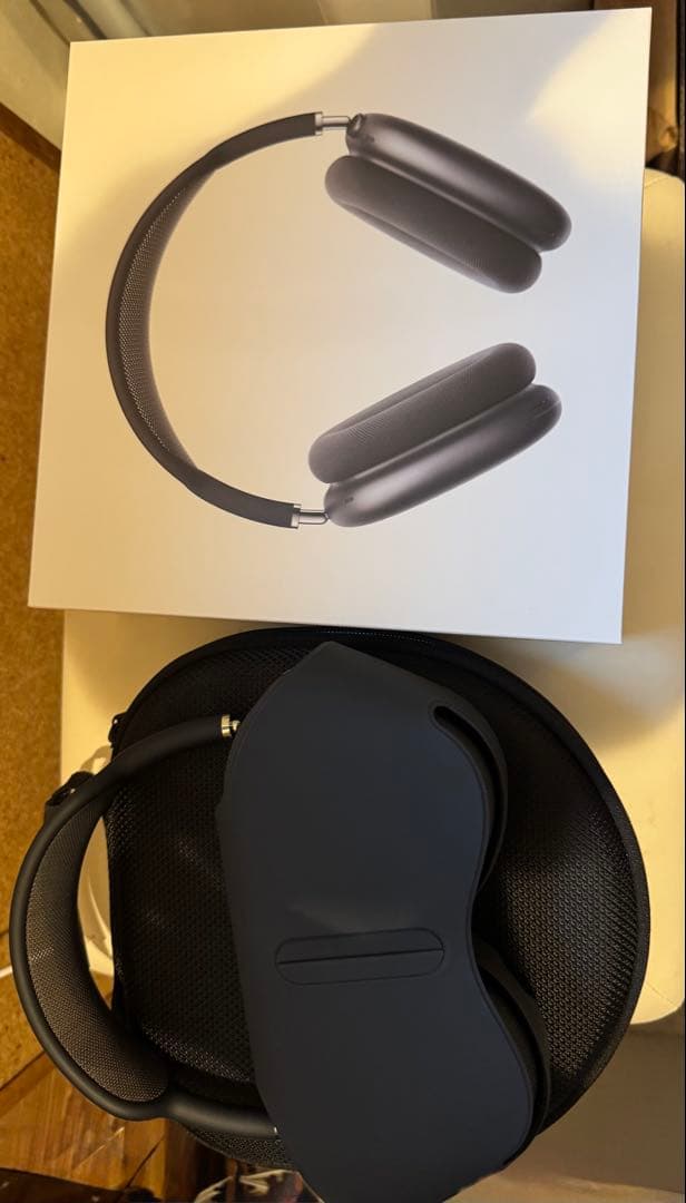 Apple AirPods Max スペースグレー　カバー、ケース付き