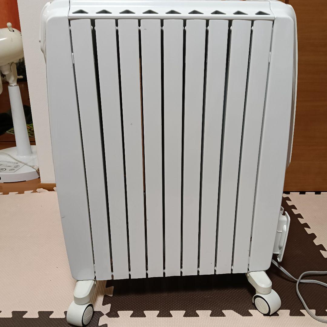 デロンギ オイルヒーター DDQ0915-WH 中古 箱有 リモコン付 動作良好