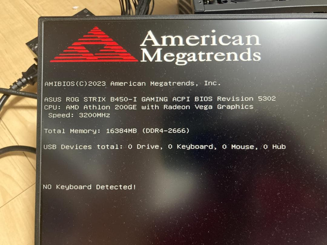 自作PC　mini itx 電源なし　ssdなし