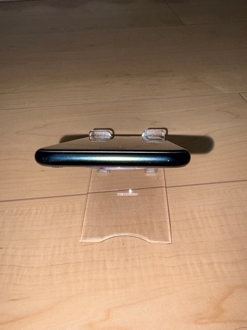 備品 iPhone SE 第3世代 64GB SIMフリー 黒