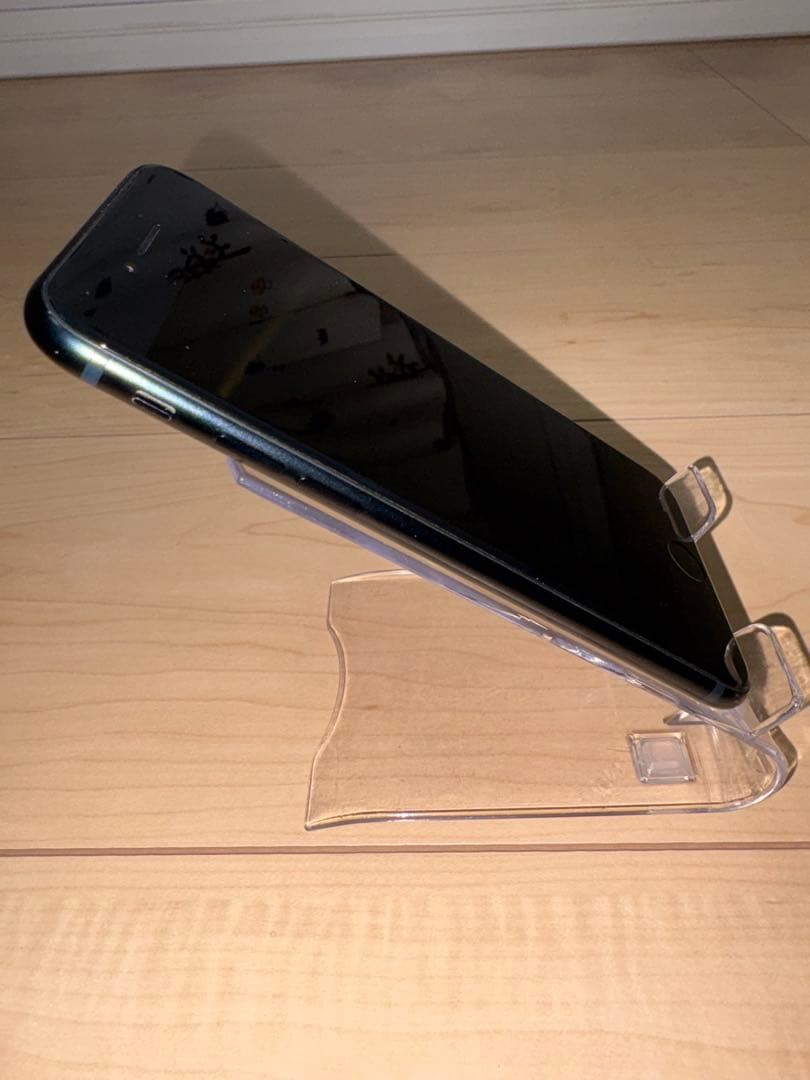 備品 iPhone SE 第3世代 64GB SIMフリー 黒