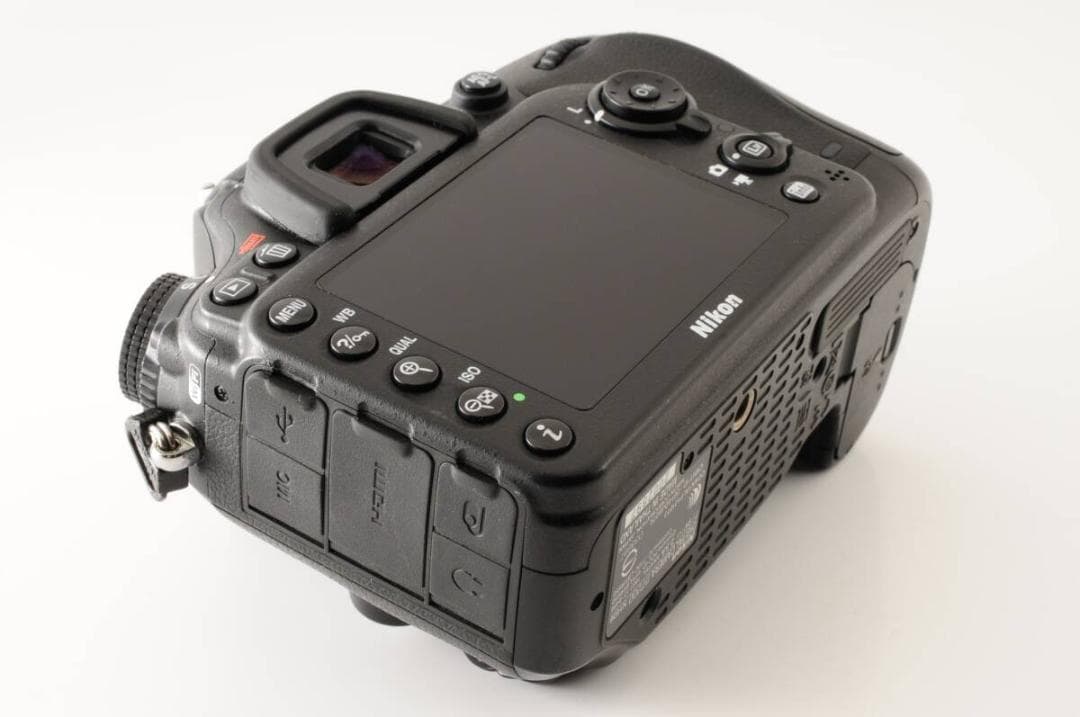 ■ 美品 ■ ニコン　Nikon D7200 ボディ 《S数 15868回》