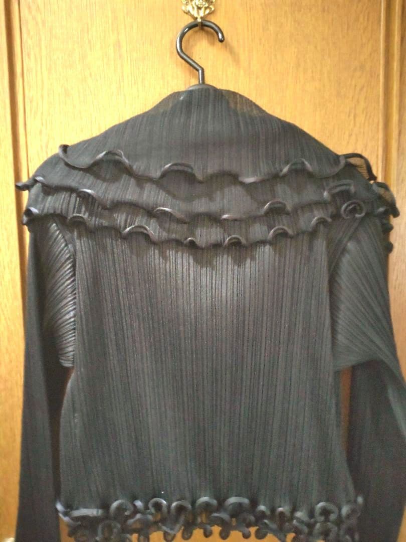 ■PLEATS PLEASE ■ ボレロ 黒