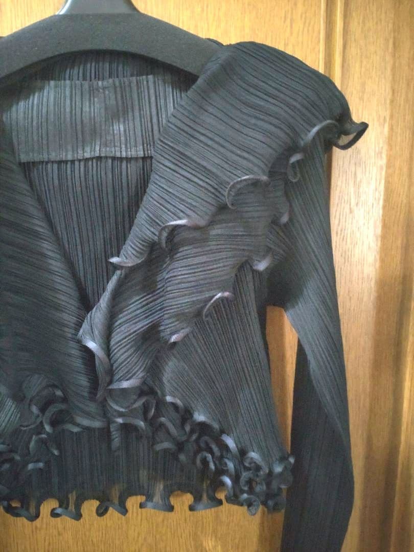 ■PLEATS PLEASE ■ ボレロ 黒