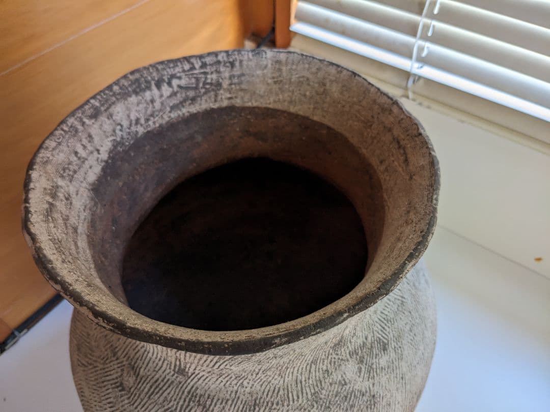 石原稔久　大きな壺