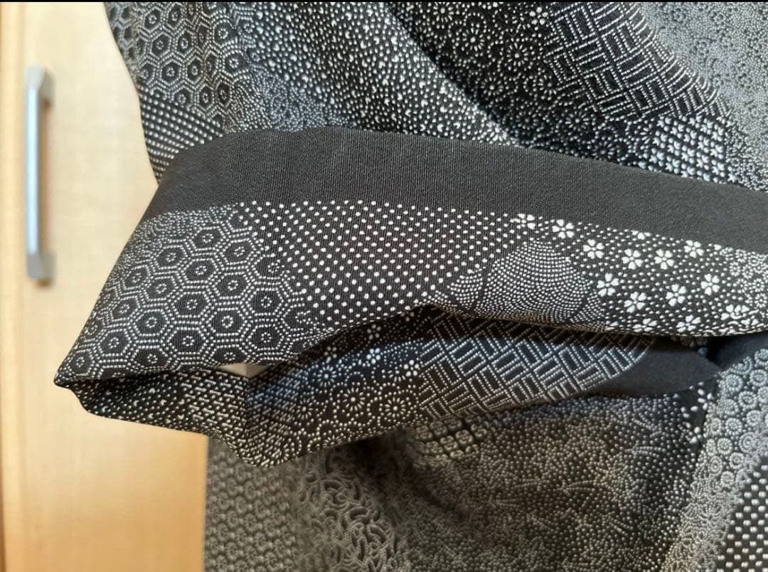 小紋　江戸小紋　モノトーン　切りばめ文様　作家物