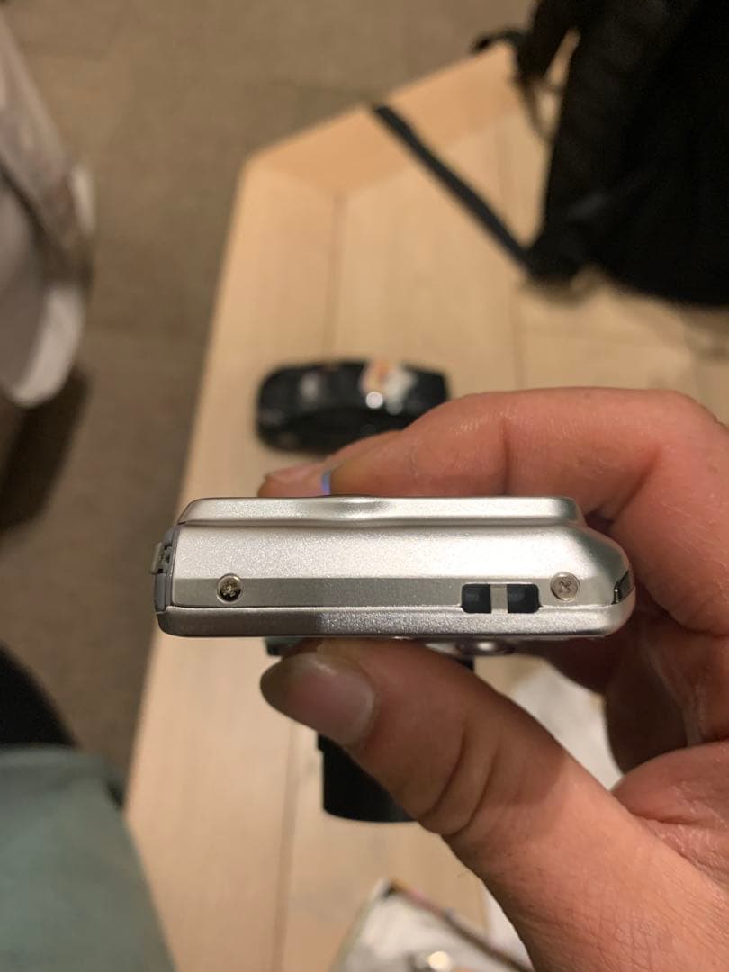 [美品]CASIO EXILIM EX-Z880 ホワイト