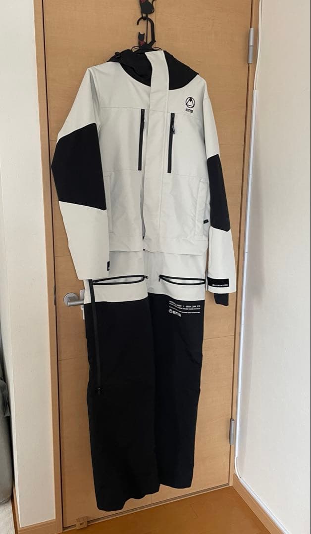 【2月で掲載終了】ELNATH ボードウェア 美品