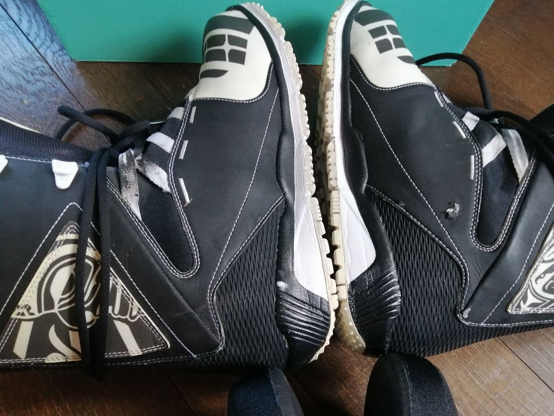 【期間限定オークション値下げ中】ナイキ スノーボードブーツ Nike Kaiju