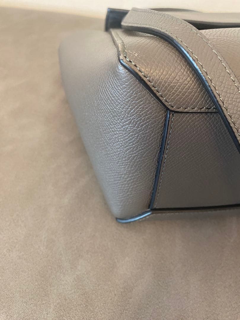 美品　セリーヌ　ベルトバッグ　ナノ