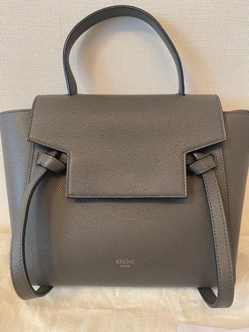 美品　セリーヌ　ベルトバッグ　ナノ