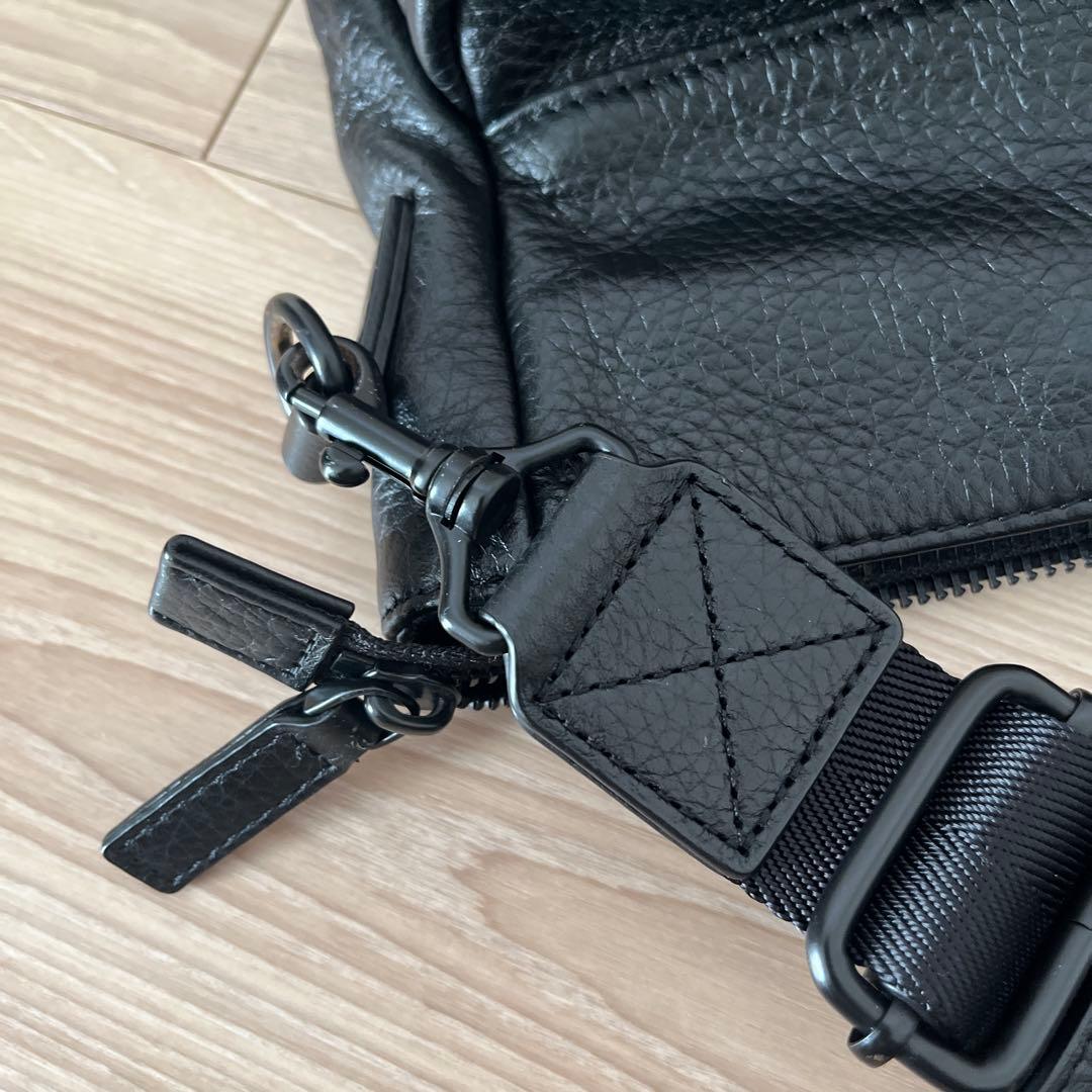 ゾンネ　sonne✖️begin レザーヘルメットバッグ