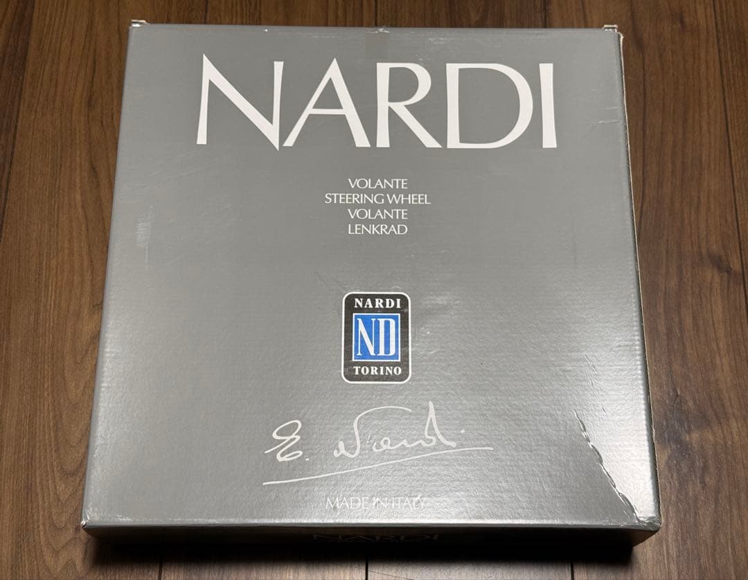 NARDI ナルディ　限定モデル　340φ N921 ディープコーン