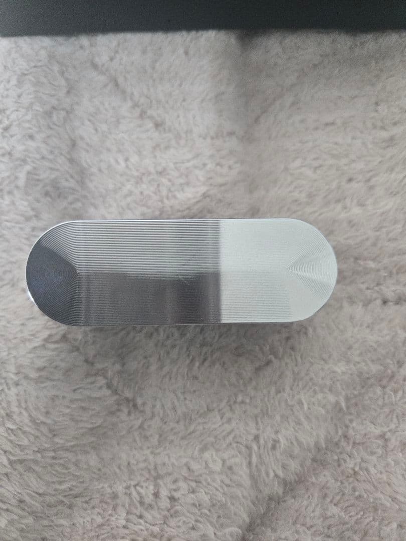 モダニティ BUTTONS CLIP シルバーブラック