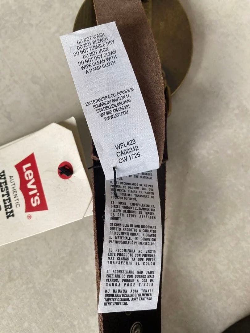 コ*ト様 Levi’s トイストーリー ウッディ ベルト 限定 完売品　Sサイズ