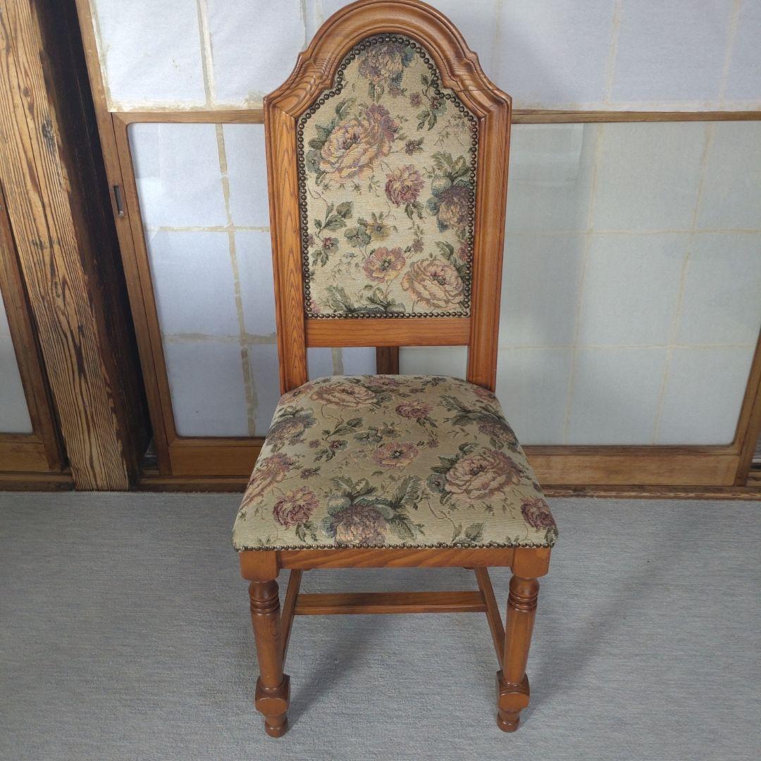 【英国アンティーク調】ダイニングチェア ゴブラン織 花柄 鋲打ち 木製　4/4