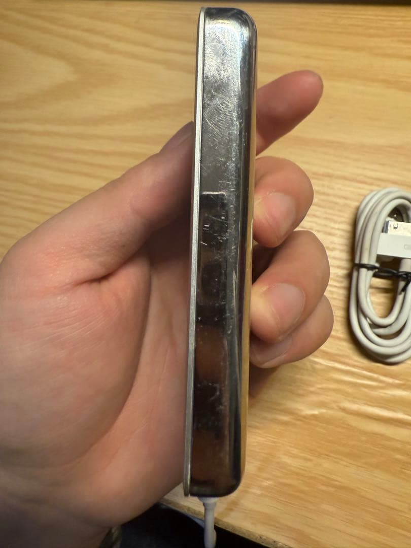 iPod Classic 160GB A1238 動作確認済み ケーブル付