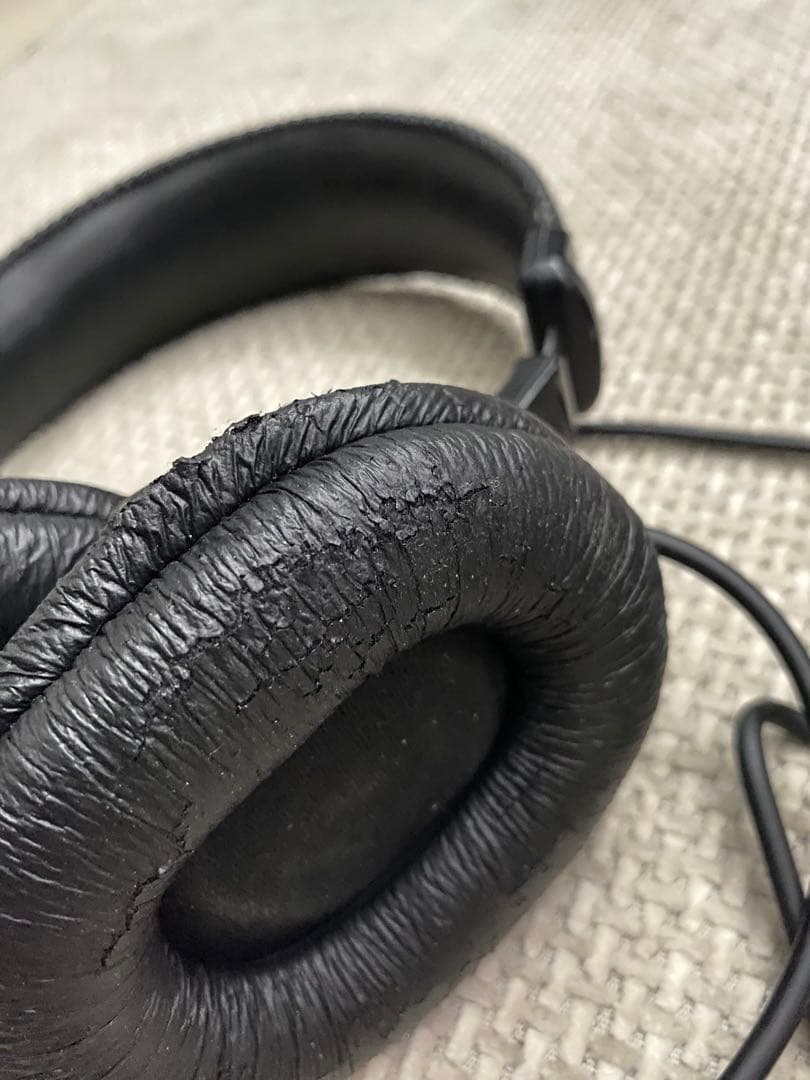 ヘッドホン Sony MDR-7506