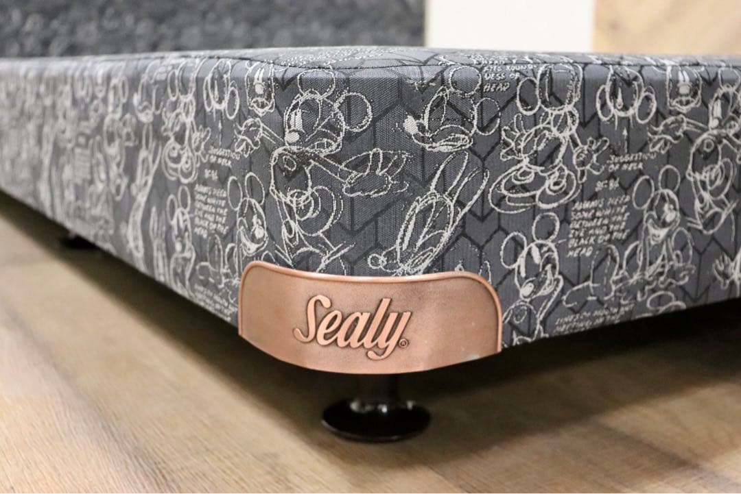 GMGK449○Sealy / シーリー Disney Collection b