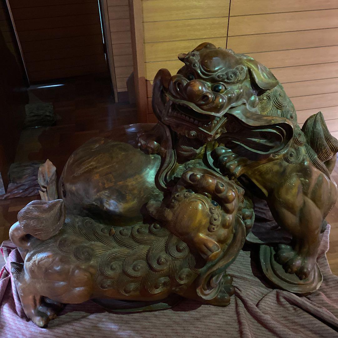 玉杢の特大獅子一刀彫り　名作珍品
