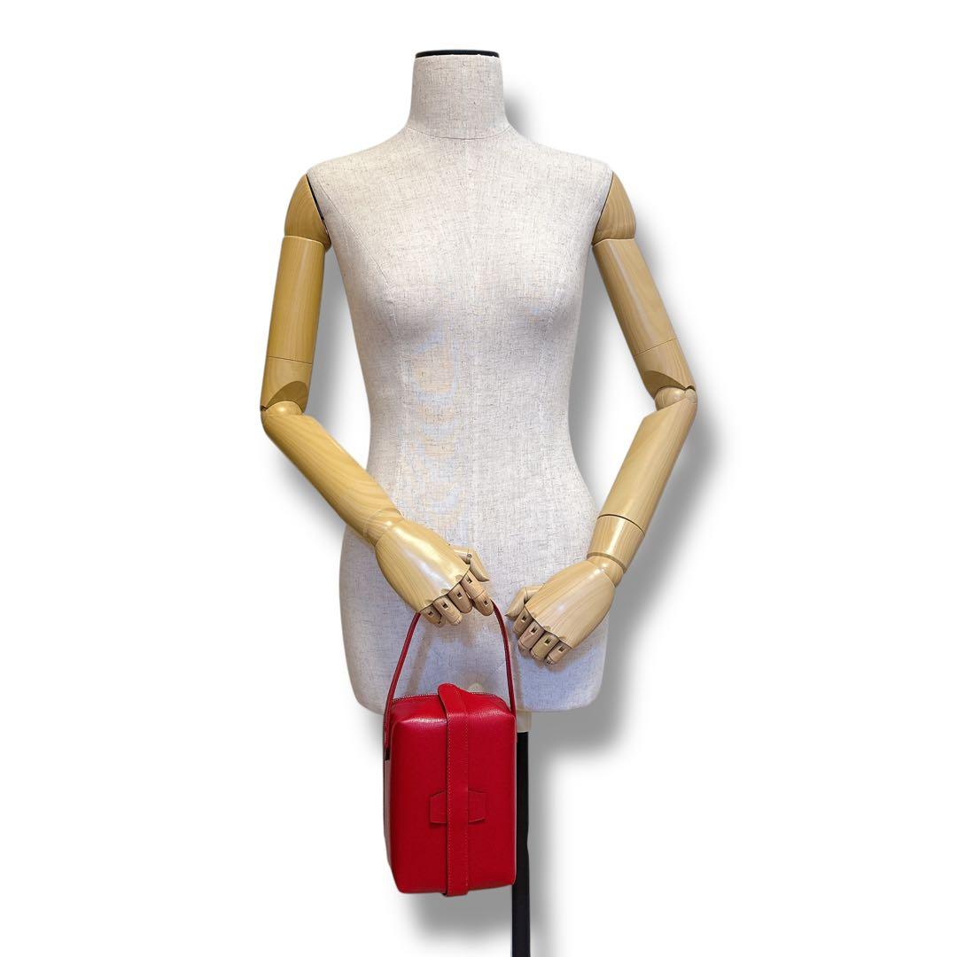 ヴァレクストラ ハンドバッグ トリックトラック レッド 赤 レザー ブランド