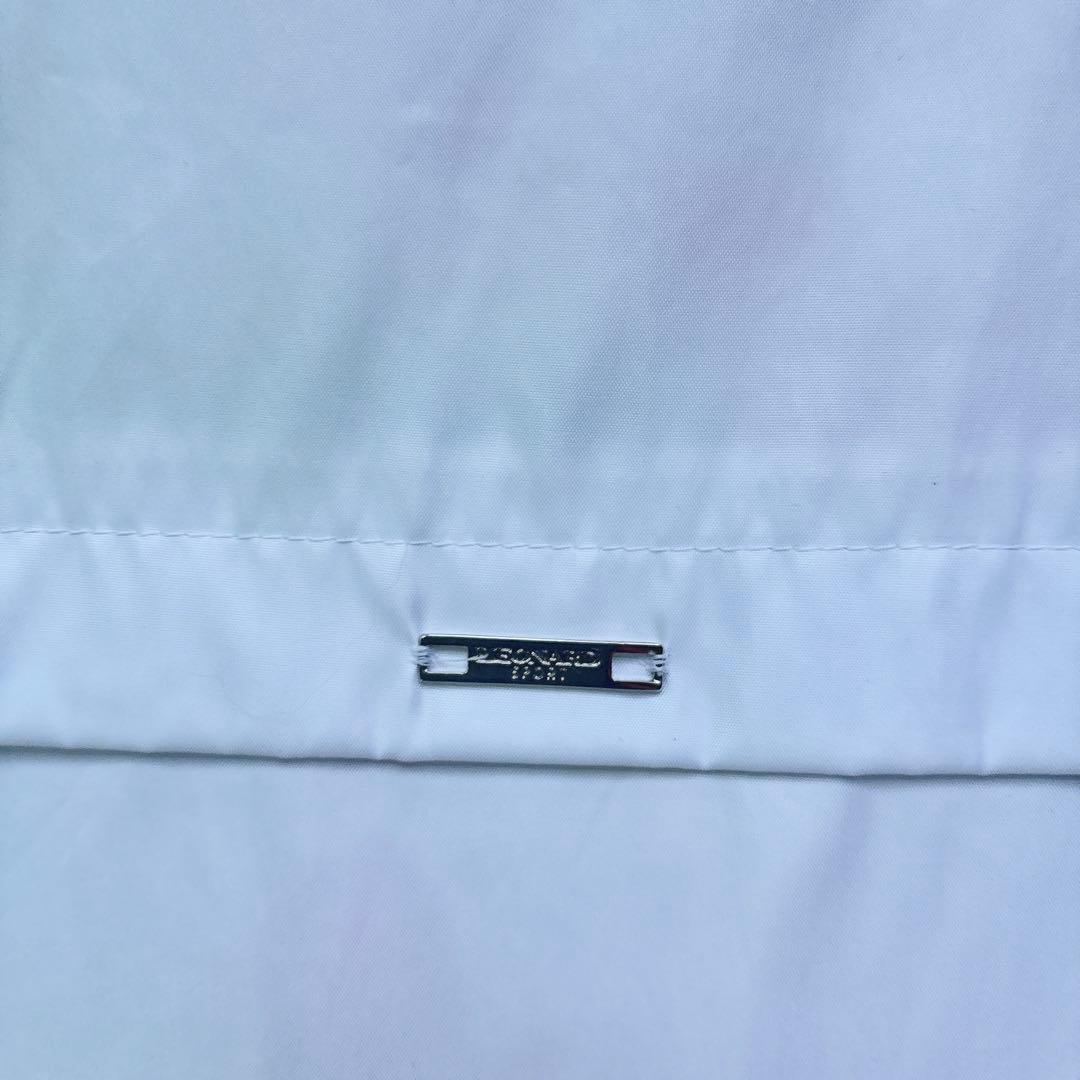 未使用級✨レオナール スポーツ リバーシブル ベスト ロゴ 花柄 XL