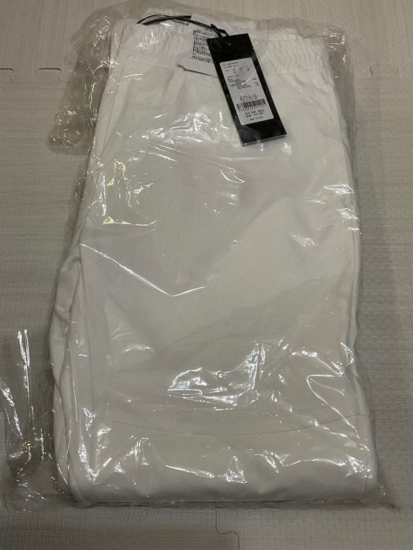 【LUXEAKMPLUS×roar】 バックロゴ防風パンツ新品未使用 タグ付