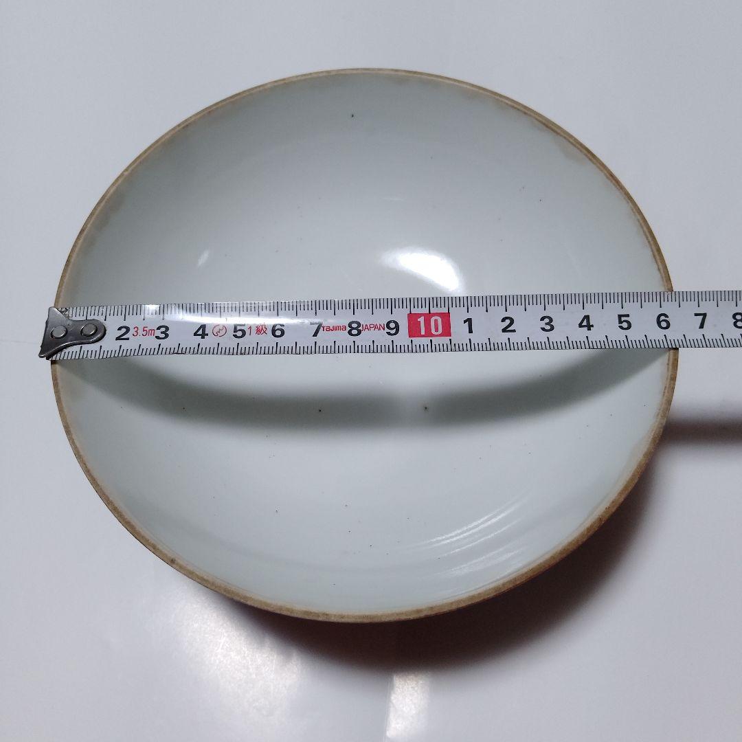 青い葉の模様の白い鉢直径16.5cm アンティ―ク